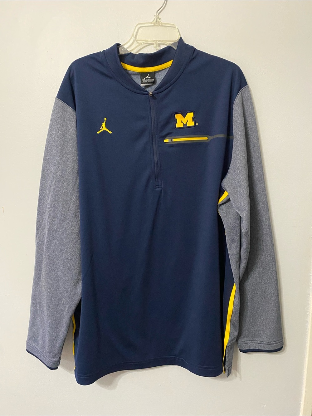 Jordan Navy and Yellow Michigan Pullover